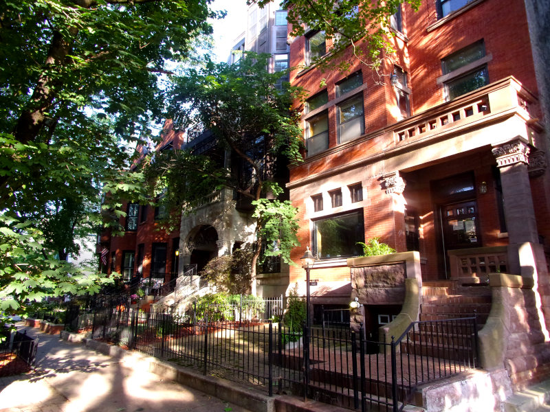 Houses in Lincoln Park close to the Getaway hostel I stayed at